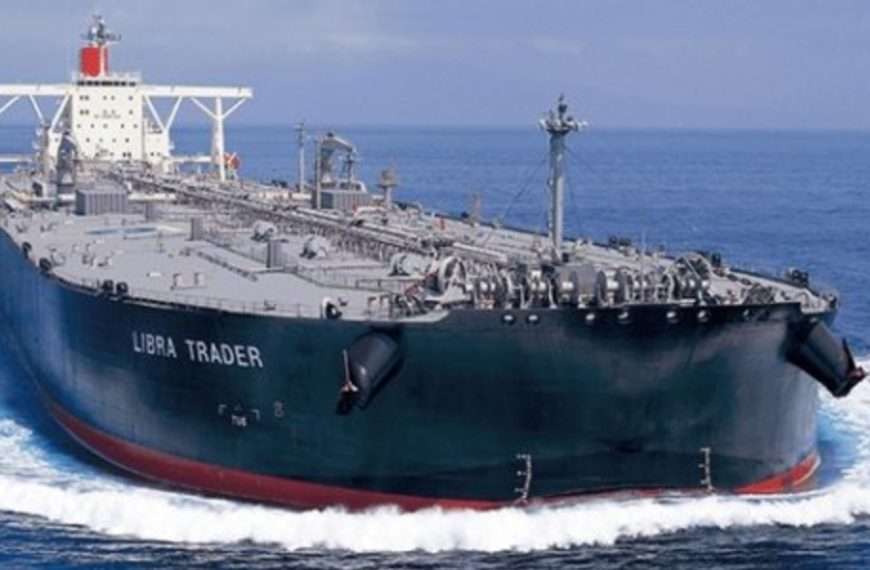Chevron retoma exportaciones de crudo venezolano tras autorización de Estados Unidos