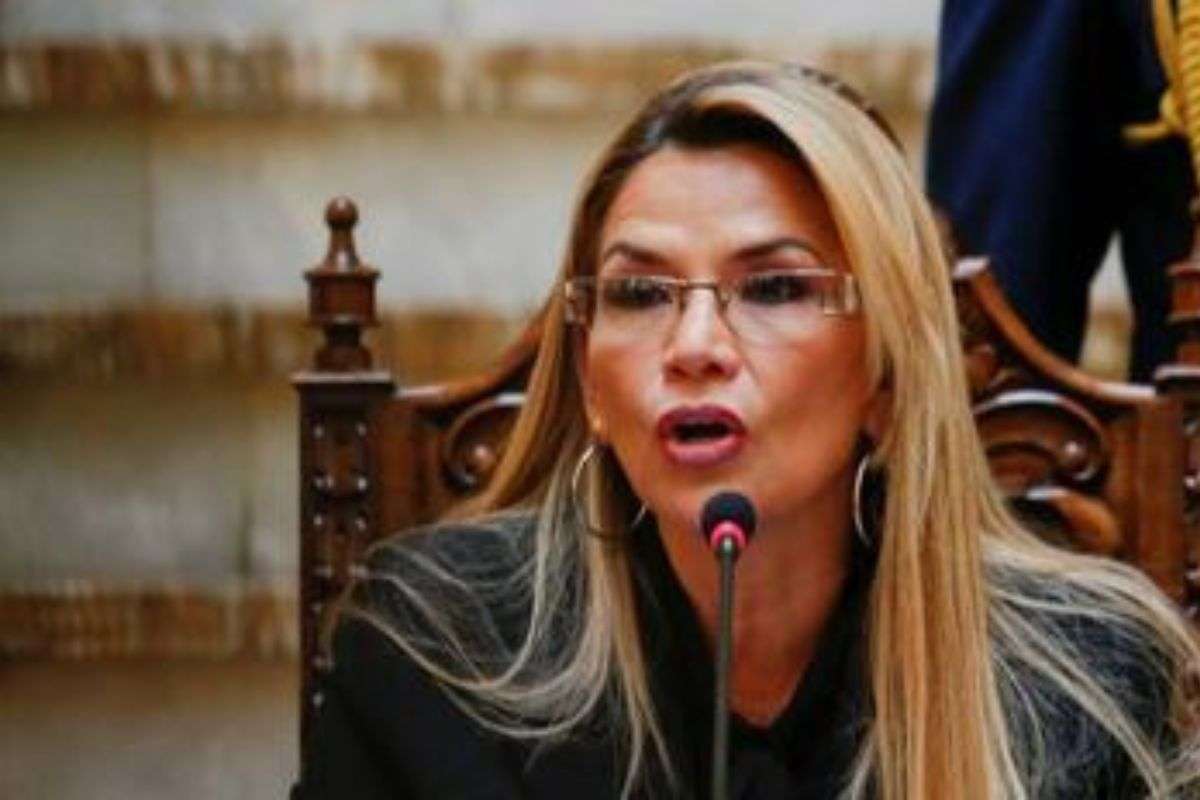 Bolivia | Tribunal boliviano libera a Jeanine Áñez y anula su proceso penal