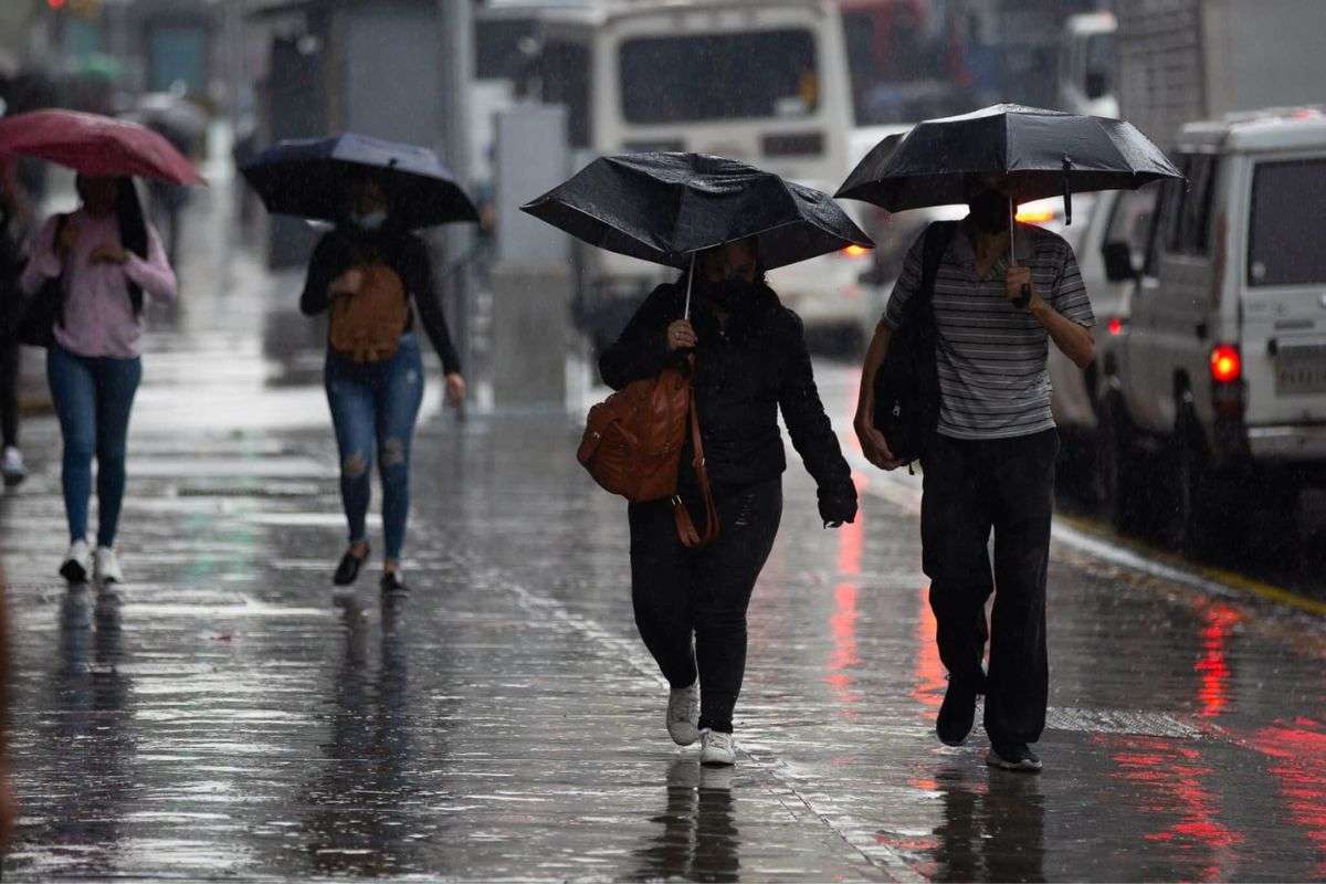 Alerta por lluvias y actividad eléctrica en gran parte del país este 27 de agosto