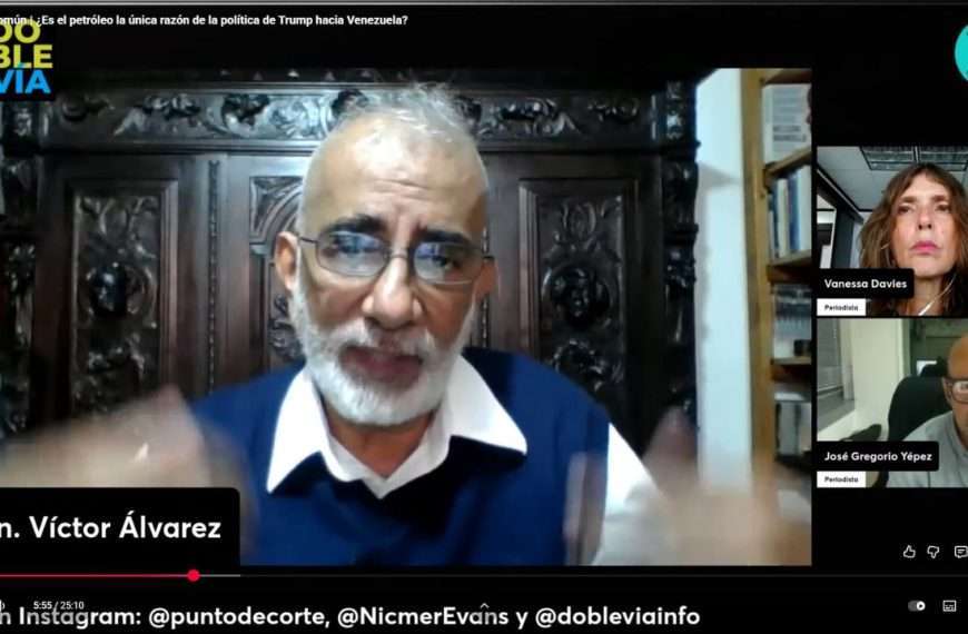 Victos Álvares misión petróleo