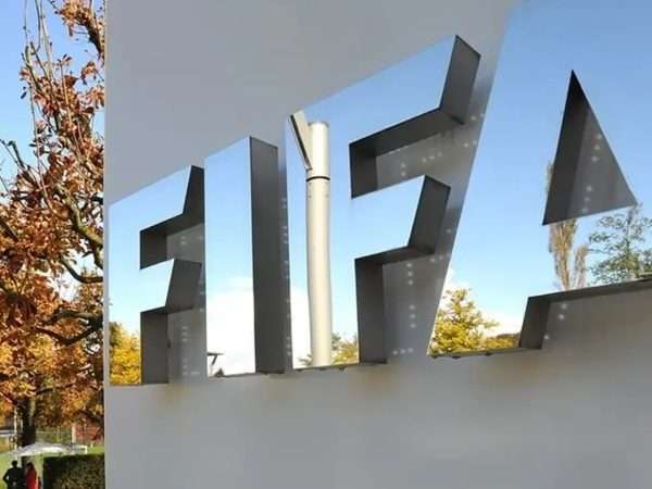 FIFA sanciona a la selección Argentina por cánticos racistas e incidentes en el Mundial 2026