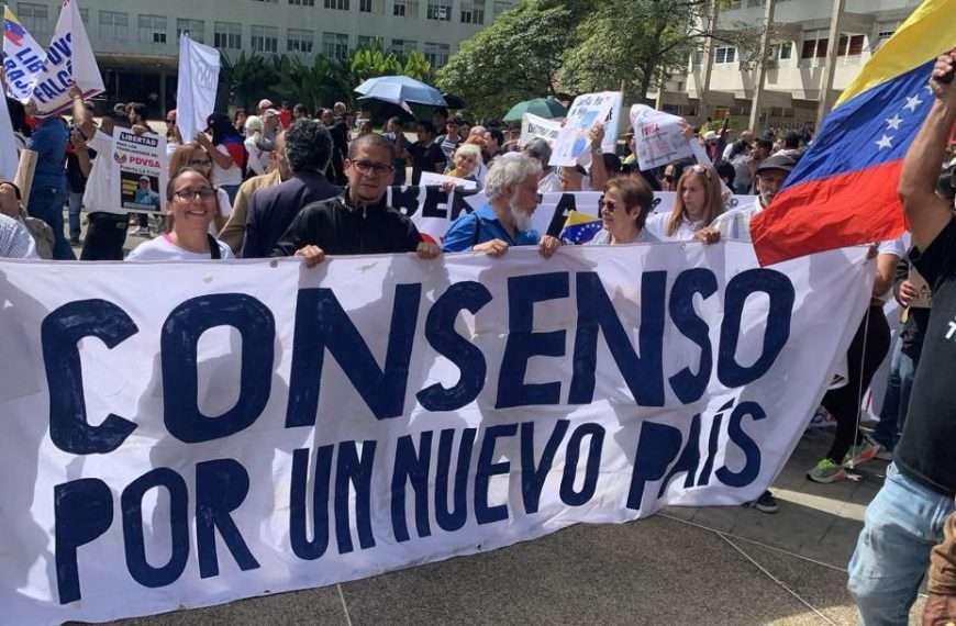Amnistía presos políticos UCV protesta Nicmer Evans