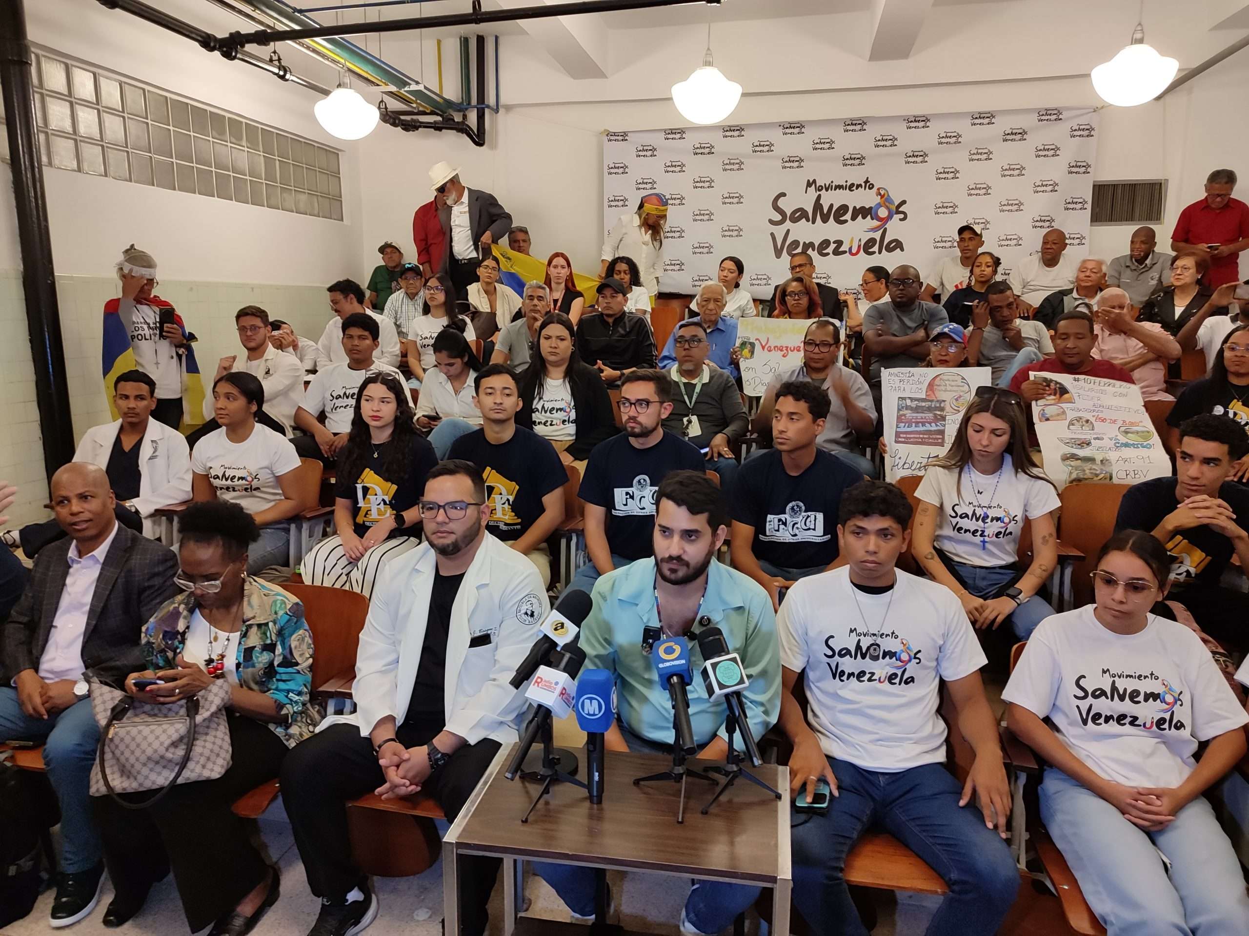 Nace el "Movimiento Salvemos Venezuela": una coalición de sectores sociales se articula desde la UCV