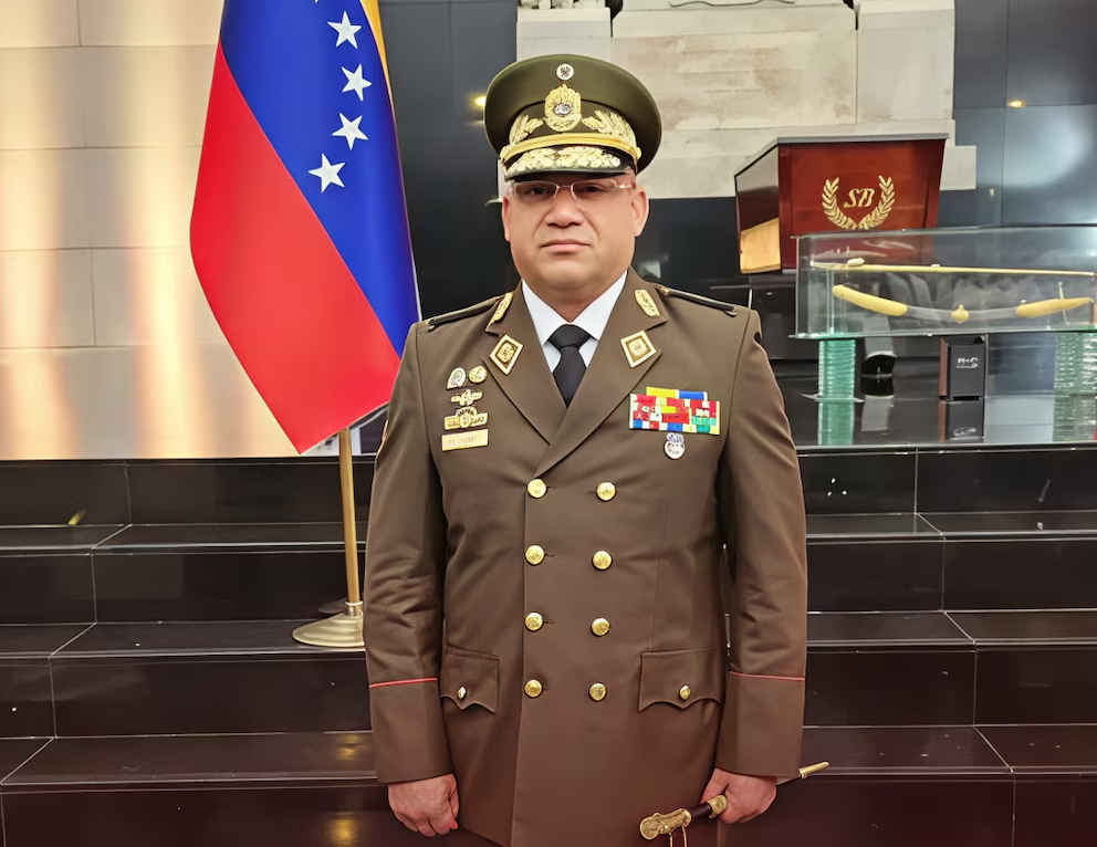 GD Carlos Alexander Gómez Lárez pasa a la Dirección General de Medios de Orden Interno Oriente