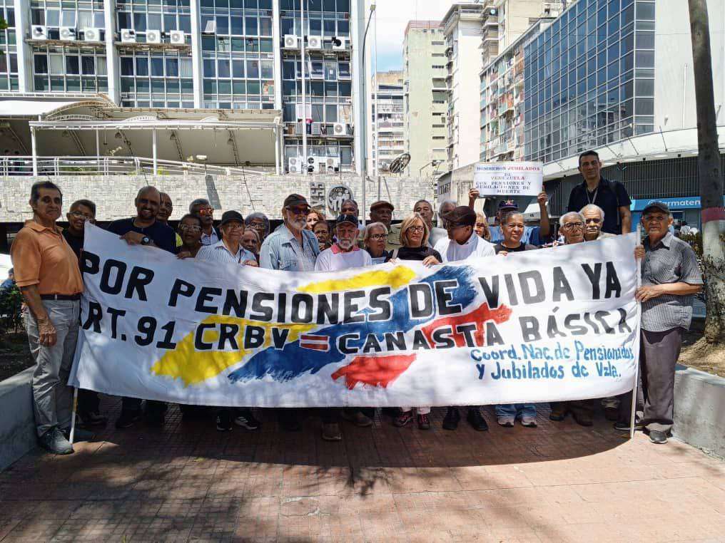 Jubilados marchan este 12 de marzo por una vida digna y salud