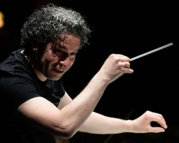 Gustavo Dudamel ofrecerá concierto en el Hollywood Bowl para recaudar fondos tras sismos en Venezuela