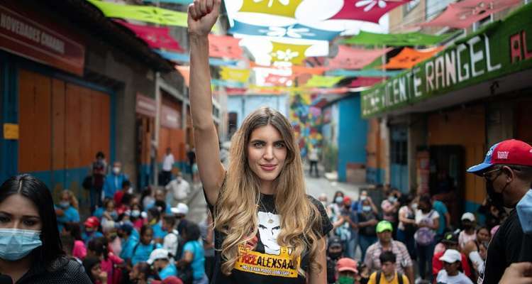Cancillería italiana confirma el regreso de Camilla Fabri a Italia tras extradición de Alex&hellip;