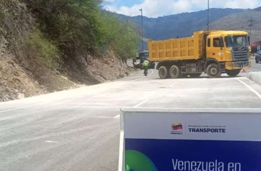 MInisterio de Transporte anuncia culminación de los trabajos en la vía Caracas La Guaira la tarde de este viernes