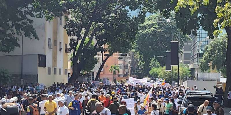 Gremios marchan este 1 de mayo en Venezuela para exigir salarios reales tras anuncios de bonos