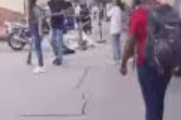 Cierran acceso del sector La Silsa en Catia por graves daños y grietas estructurales en Caracas