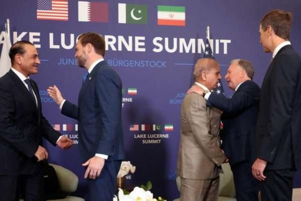 Cumbre de paz entre Irán y Estados Unidos arranca en Suiza con mediación internacional