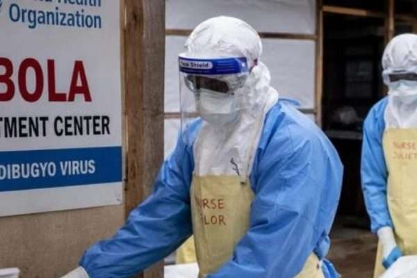 Sociedad Venezolana de Infectología asegura que el riesgo de que el brote de ébola llegue a Venezuela es bajo pero pide vigilar a viajeros