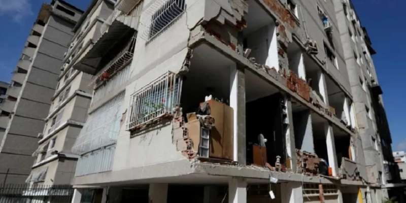 Chacao propone a bancos y seguros apadrinar edificios dañados por los sismos a cambio de incentivos