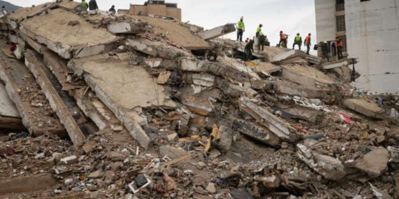 Procesan más de 792 mil toneladas de escombros en La Guaira tras los terremotos de junio