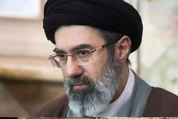 Nuevo líder supremo de Irán prometió vengar la muerte de su padre y predecesor, “No morirán pacíficamente”