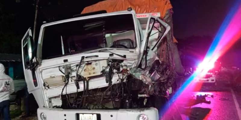 Un fallecido y cuatro lesionados por triple accidente de tránsito en Cojedes