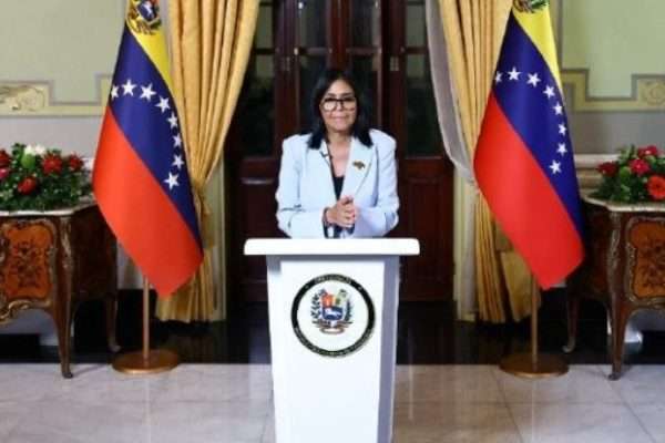 Delcy Rodríguez proyecta ingresos por más de 200 mil millones de dólares tras nuevos acuerdos petroleros