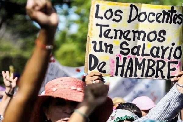 Profesores universitarios desmienten a la ministra de Educación Universitaria sobre ingresos de docentes