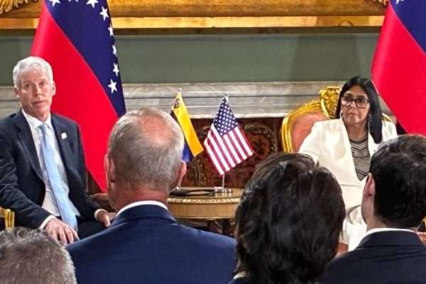 Internacionalistas de Venezuela rechazan acuerdo petrolero con EE. UU. por violar la Constitución (+Comunicado)