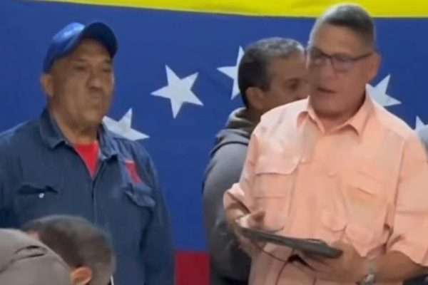 Trabajadores de las empresas básicas inician ciclo de consultas para elevar propuestas laborales