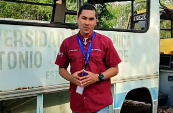 Estudiantes de la Unexpo Barquisimeto exigen transporte ante el colapso de la flota