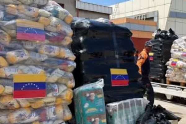 Venezuela envía ayuda humanitaria y especialistas a Panamá tras el devastador terremoto