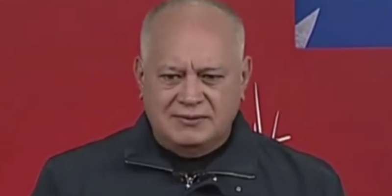 Diosdado Cabello anuncia acciones penales contra los agresores de un trabajador de Farmatodo