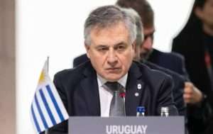 Canciller uruguayo califica de ilegítimo al régimen venezolano y exige elecciones libres
