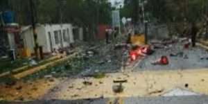 Atentado con carro bomba destruye peaje de El&hellip;