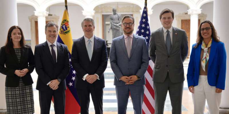 Subsecretario de Comercio de EE. UU. llega a Venezuela para impulsar una agenda comercial bilateral
