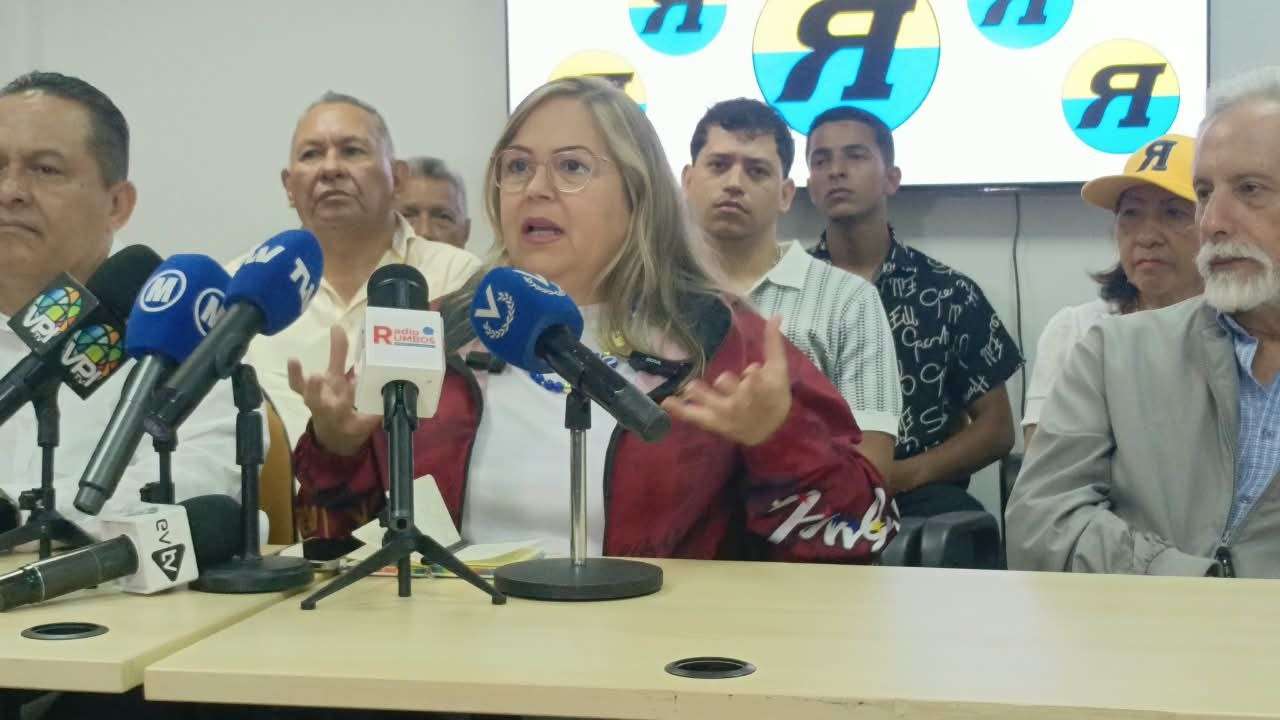 Andrea Tavares
